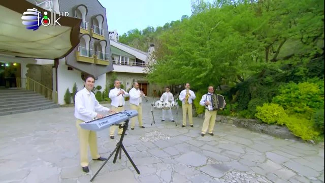 008 - SLAVKA KALCHEVA - PESEN ZA INDZHE VOYVODA  Slavka Kalcheva - Pesen za Indzhe vojvoda, 2011