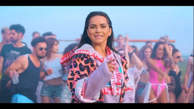 019 - INNA - Ruleta (feat. Erik)  Official Music Video