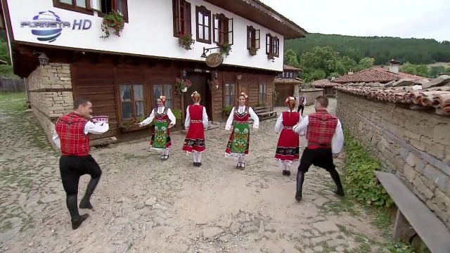 019 - SLAVKA KALCHEVA - PROCHULA SE BOLYARKA  Slavka Kalcheva - Prochula se bolyarka, 2016