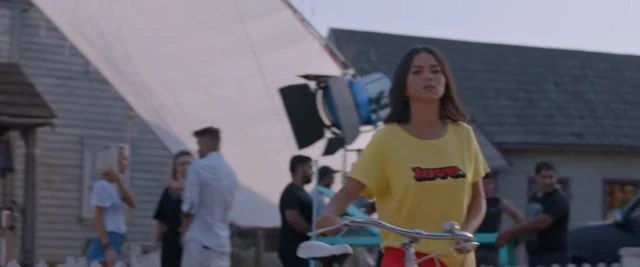 033 - INNA - Tu Manera  Official Music Video