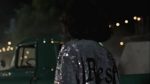 035 - INNA - Iguana  Official Music Video